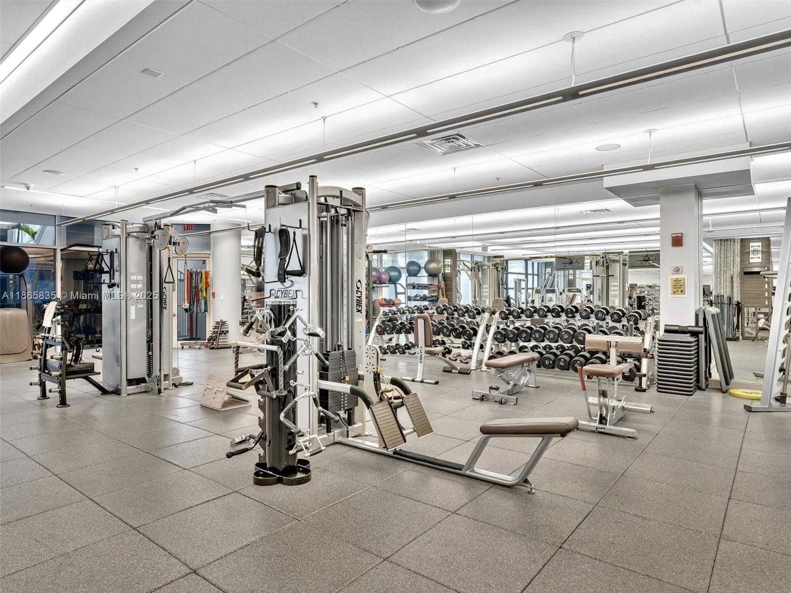 Small Image of 21200 POINT PL #1503, Aventura Number 68