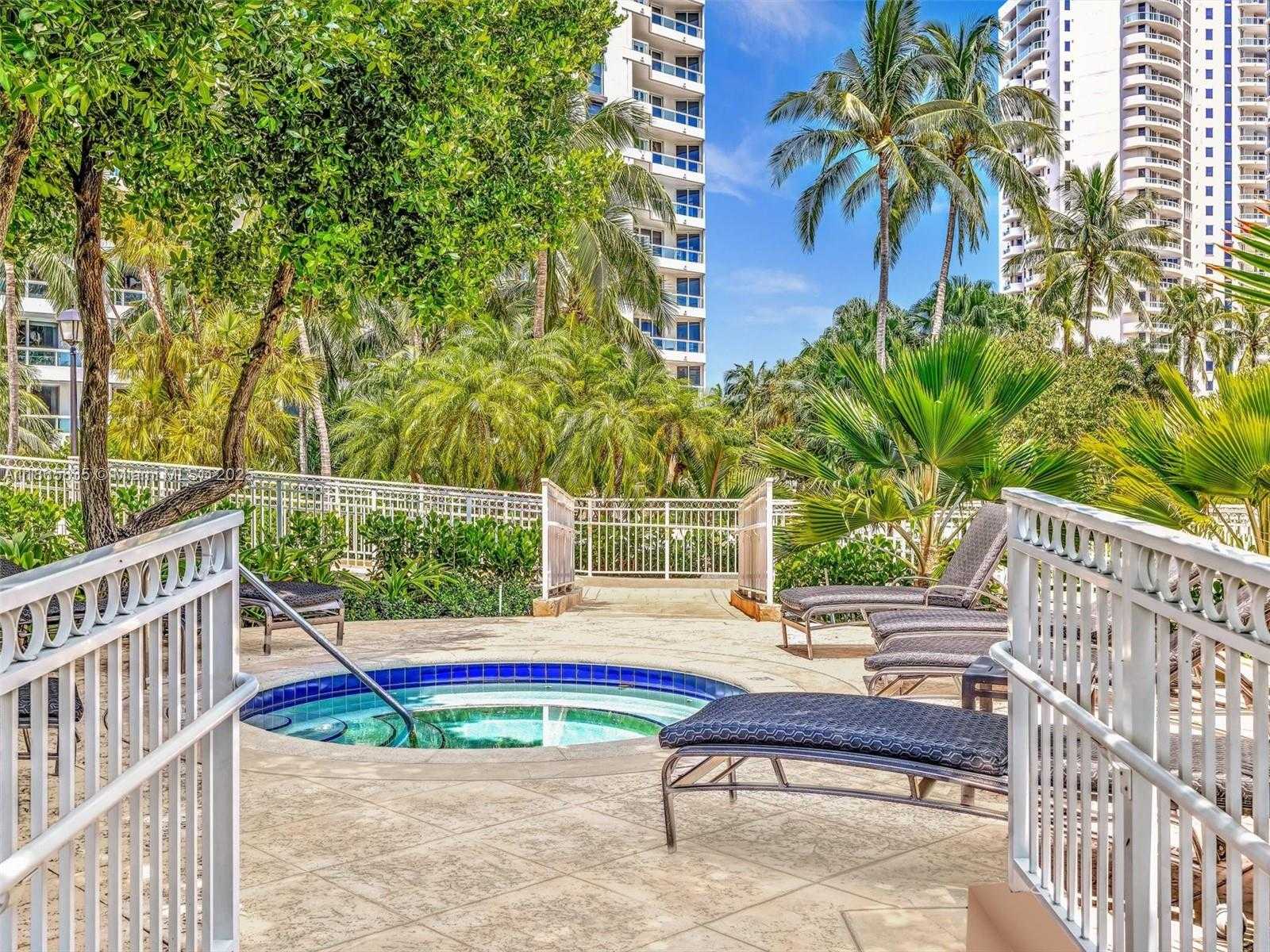 Small Image of 21200 POINT PL #1503, Aventura Number 94