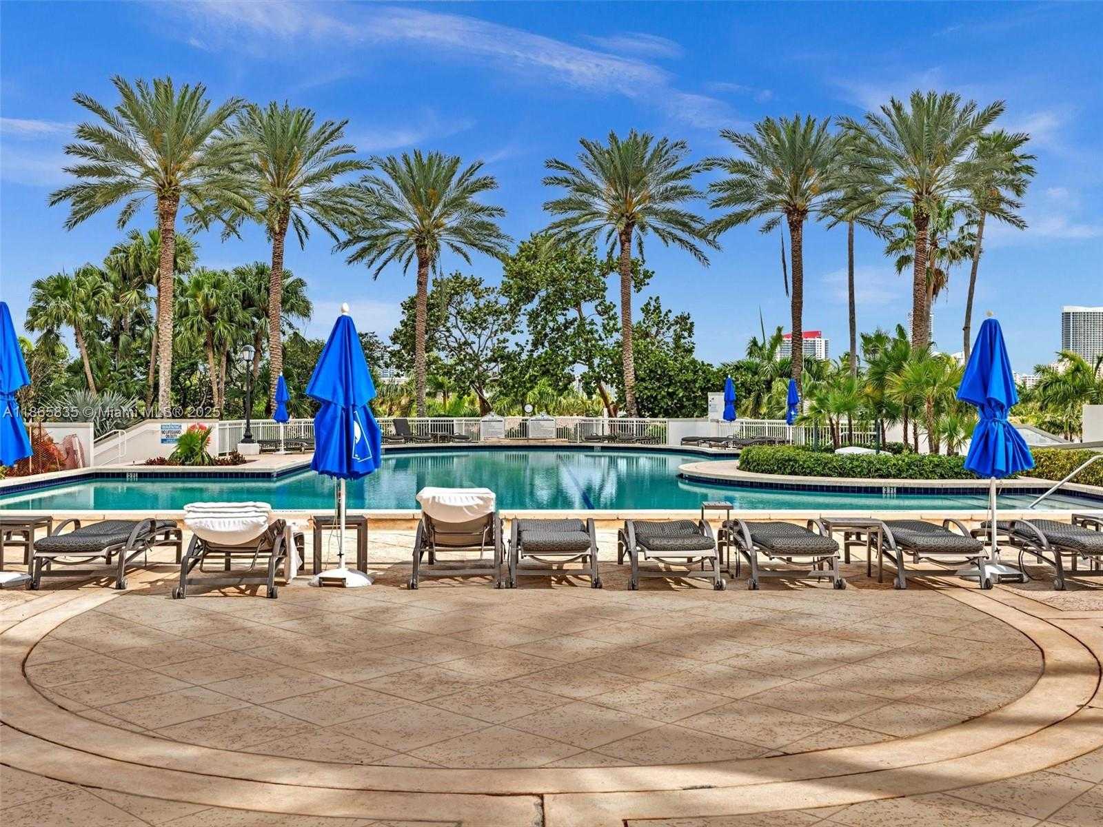 Small Image of 21200 POINT PL #1503, Aventura Number 97