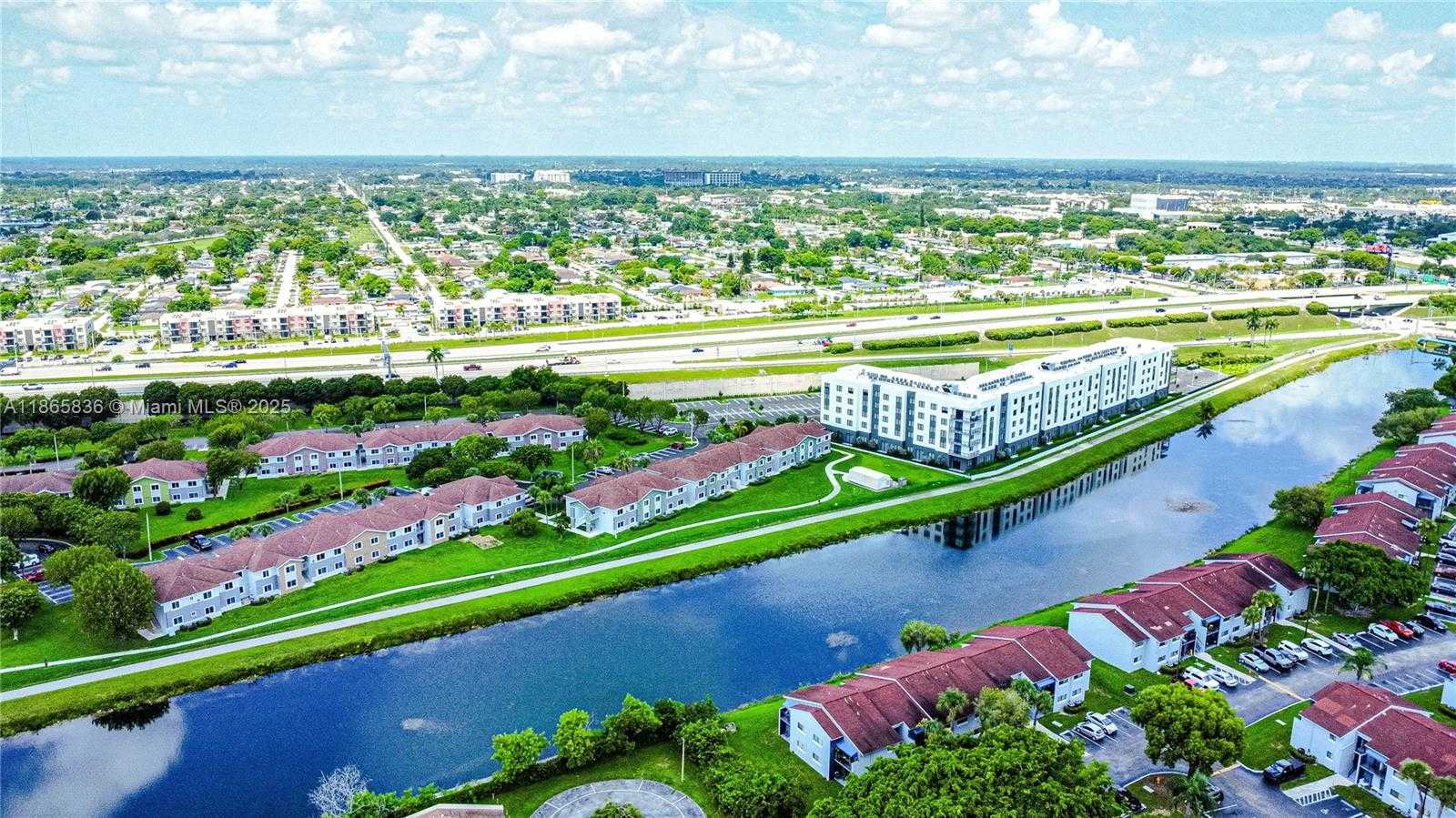 Small Image of 10350 SOUTH WEST 220TH ST #254, Cutler Bay Number 29
