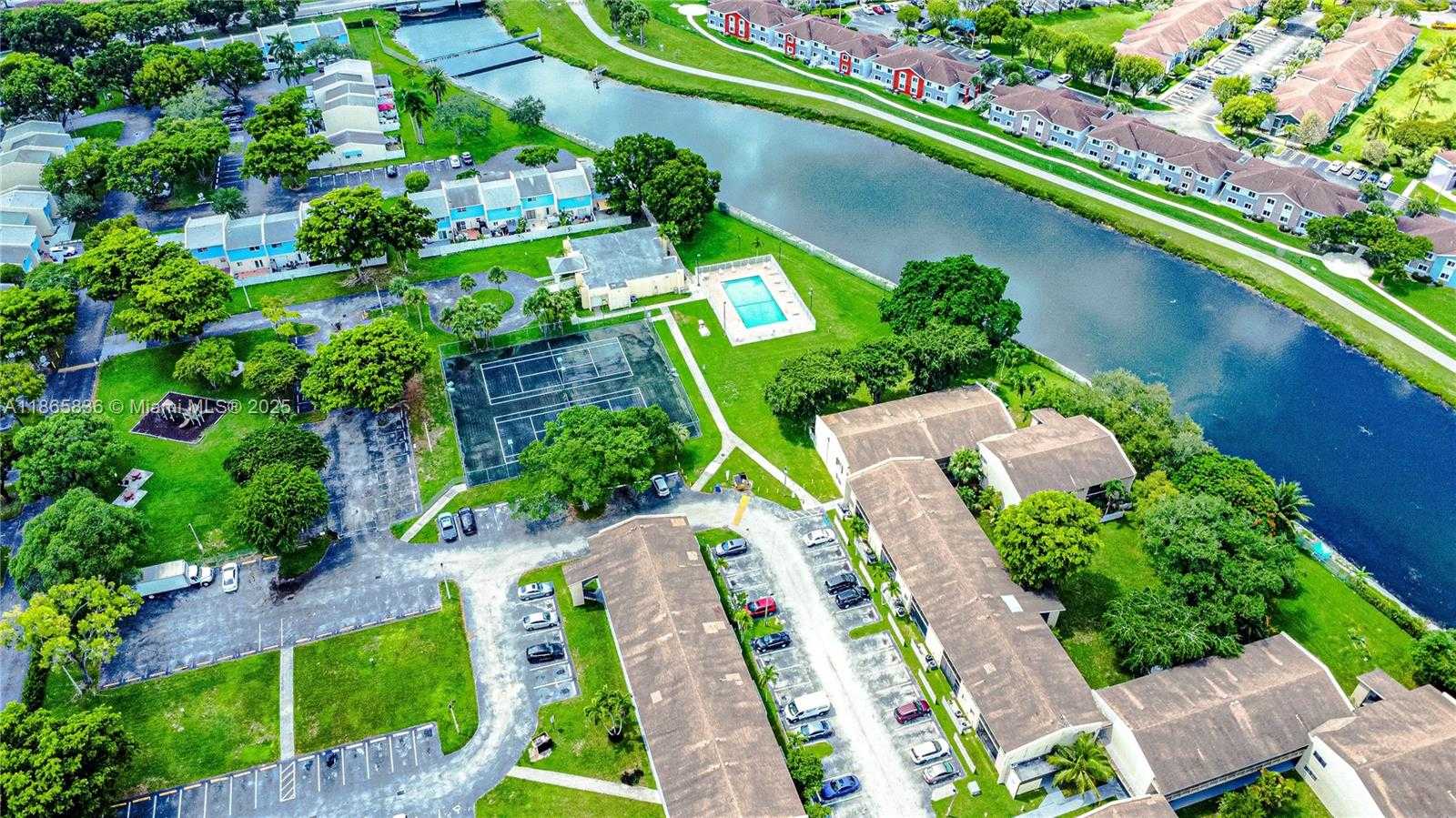 Small Image of 10350 SOUTH WEST 220TH ST #254, Cutler Bay Number 32