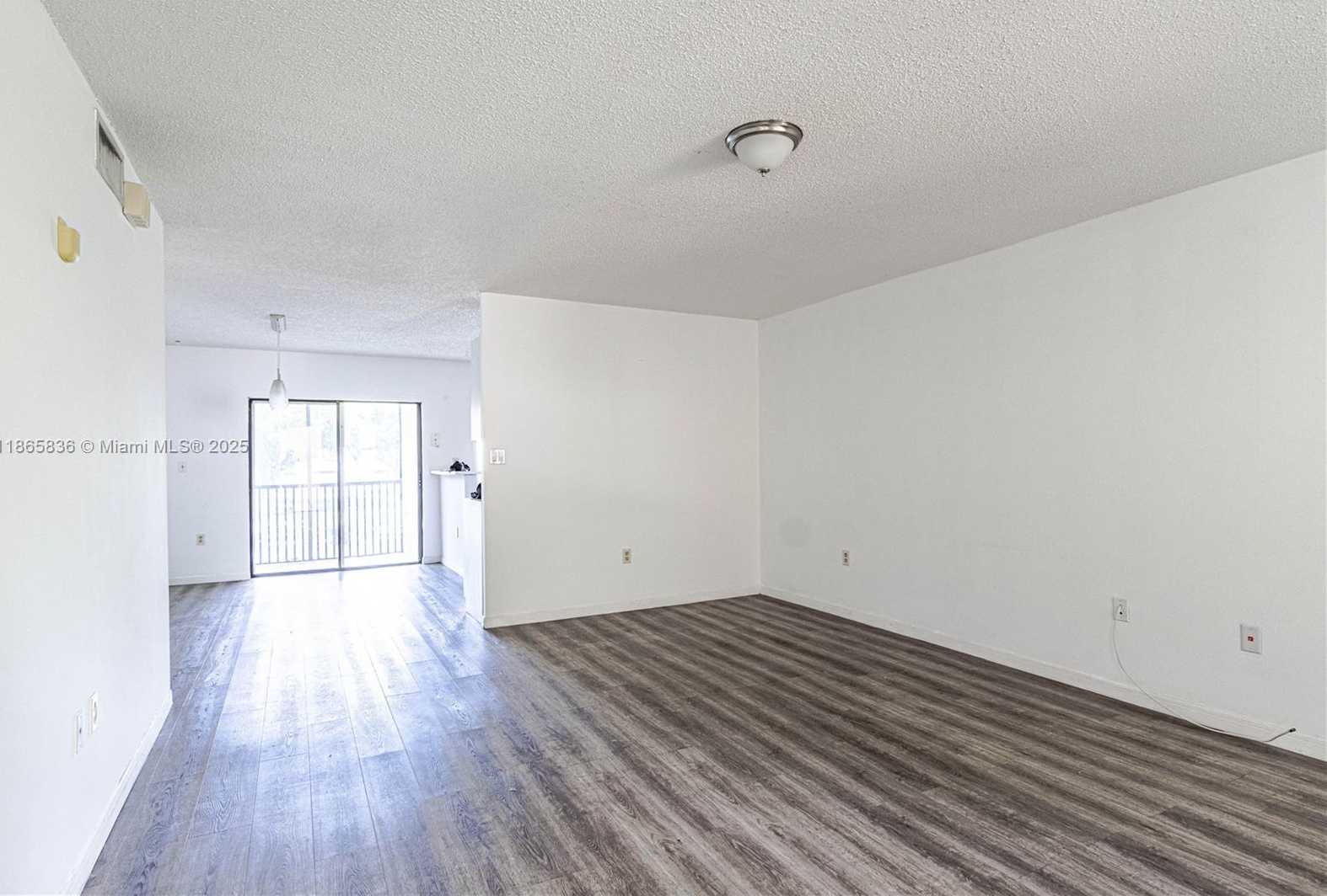Small Image of 10350 SOUTH WEST 220TH ST #254, Cutler Bay Number 5