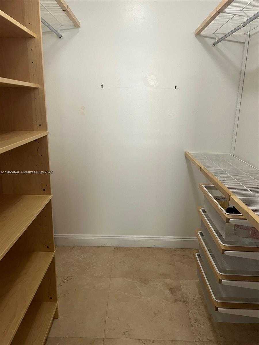 Small Image of 2030 SOUTH DOUGLAS RD #611, Coral Gables Number 22