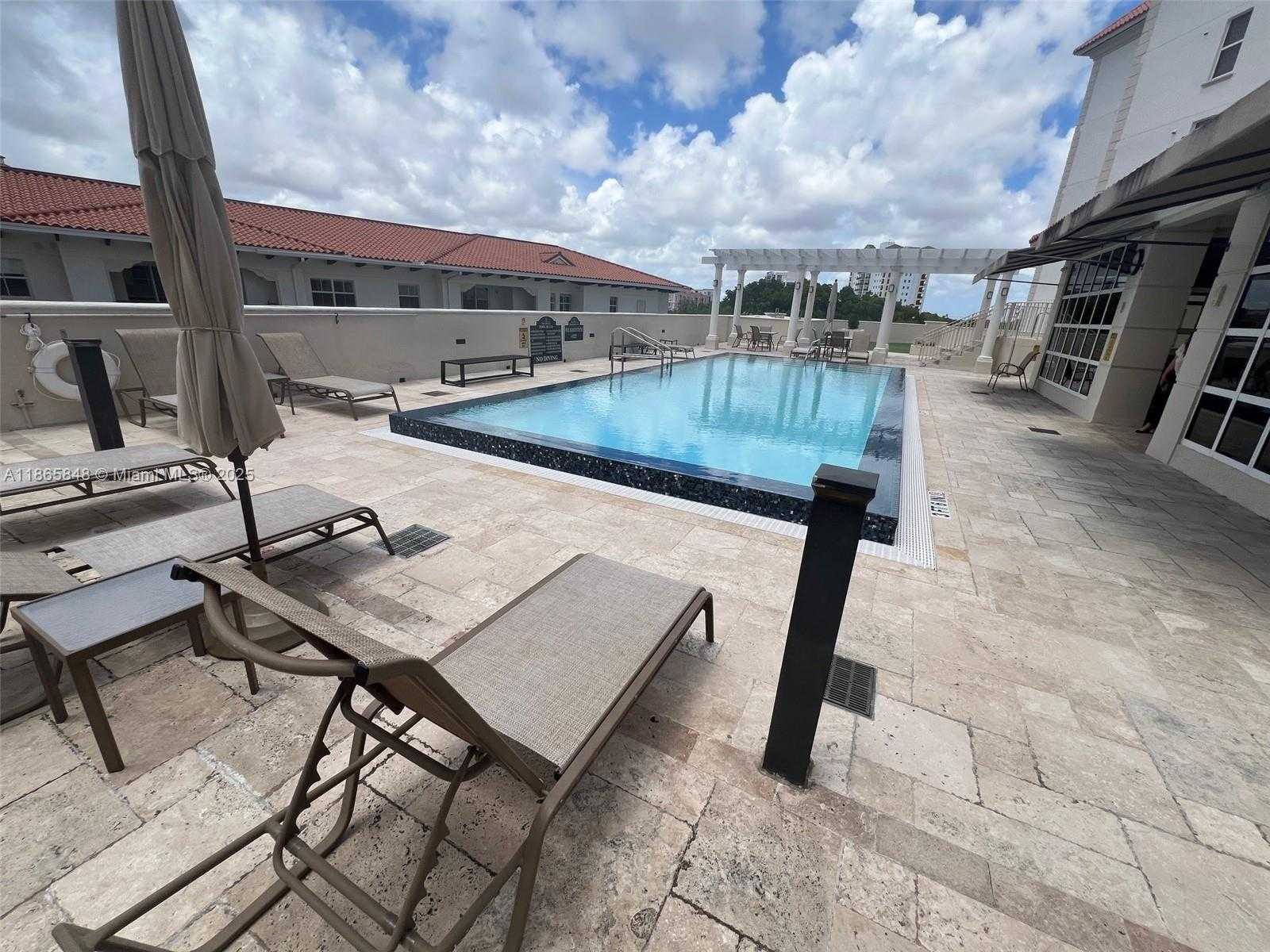 Small Image of 2030 SOUTH DOUGLAS RD #611, Coral Gables Number 36