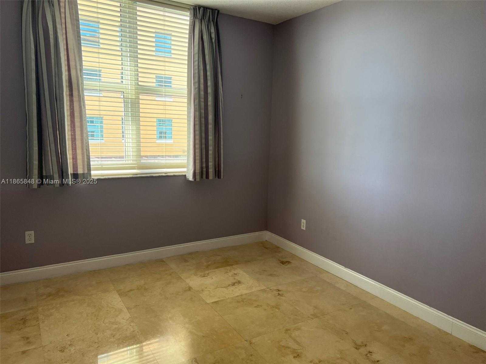 Small Image of 2030 SOUTH DOUGLAS RD #611, Coral Gables Number 48