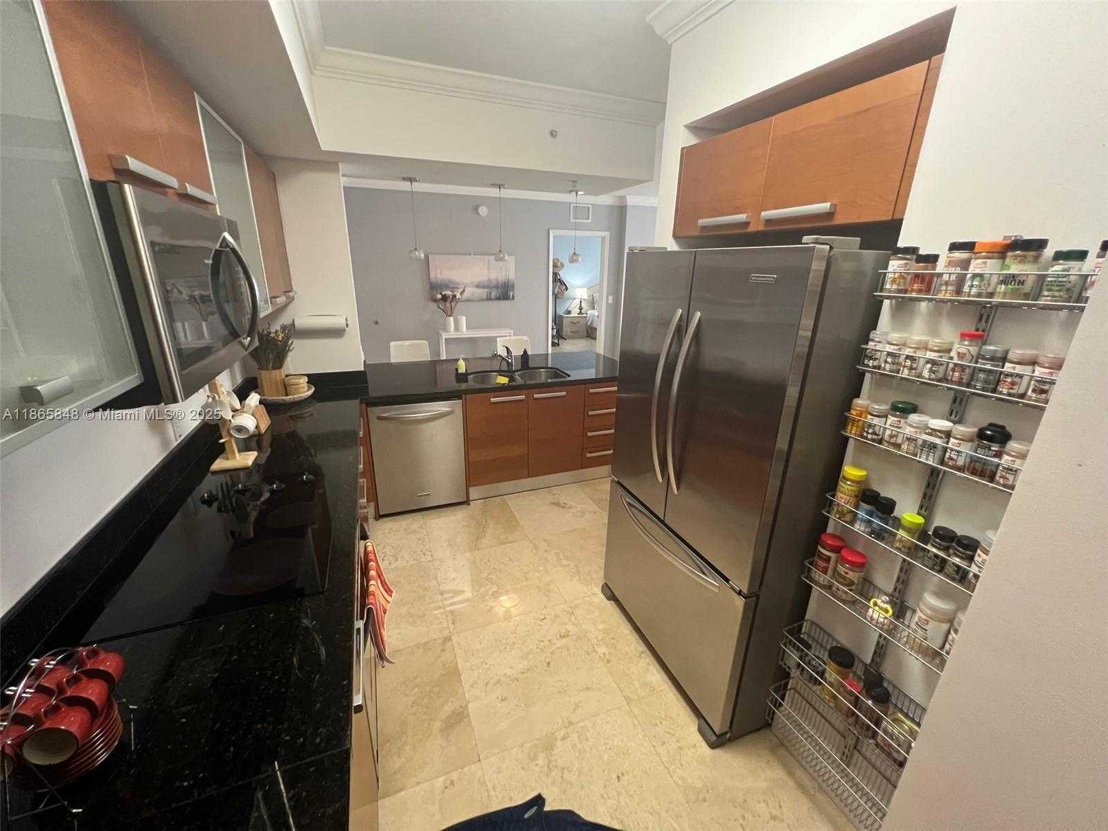 Small Image of 2030 SOUTH DOUGLAS RD #611, Coral Gables Number 7