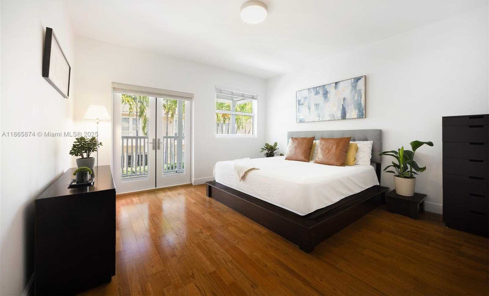 Small Image of 3109 HIBISCUS ST #3109, Coconut Grove Number 13