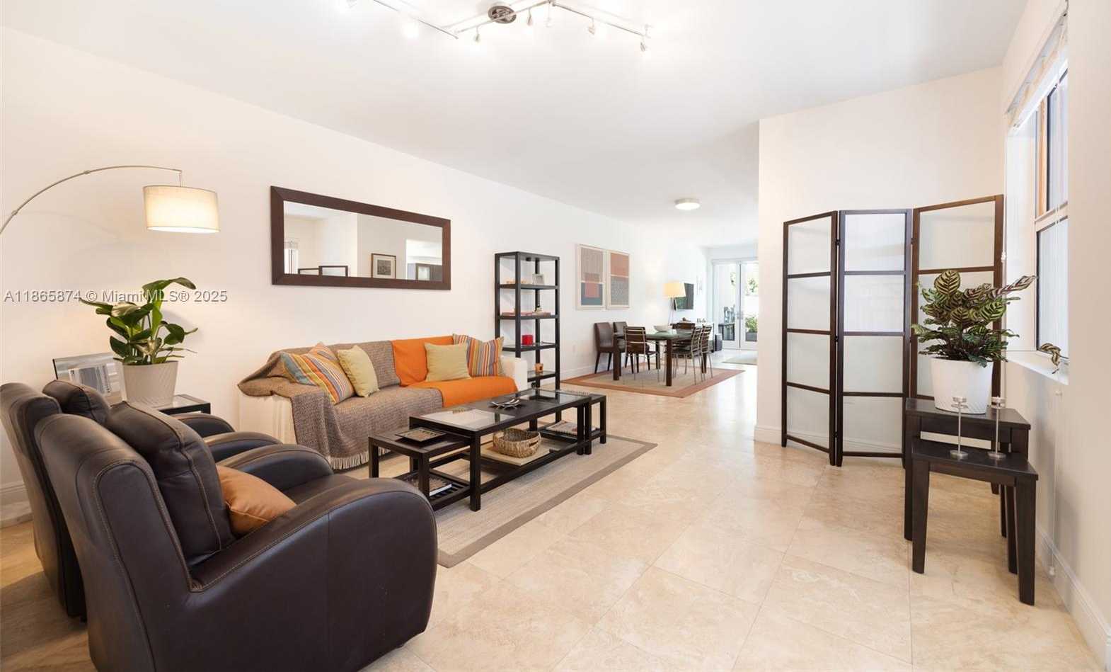 Small Image of 3109 HIBISCUS ST #3109, Coconut Grove Number 4