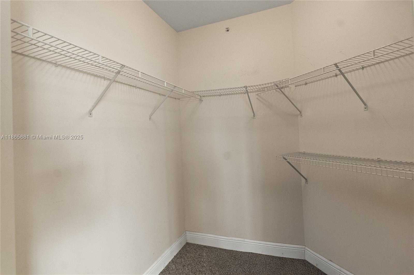 Small Image of 4775 COLLINS AVE #507, Miami Beach Number 30
