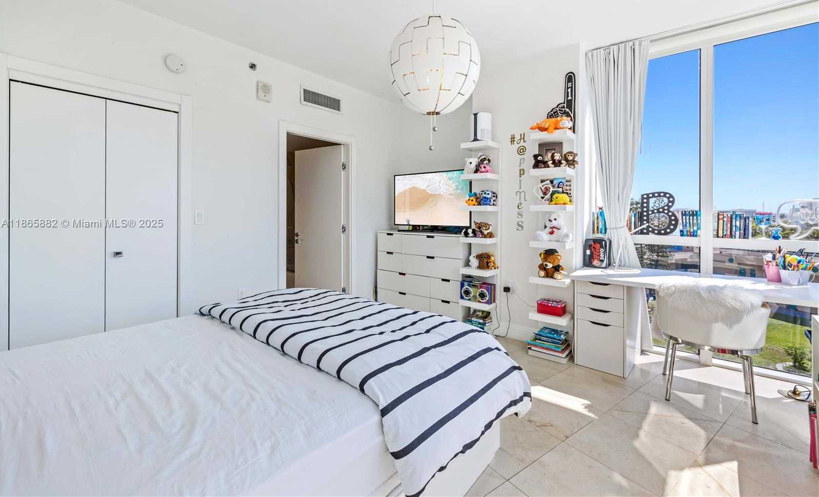 Small Image of 400 ALTON RD #610, Miami Beach Number 15