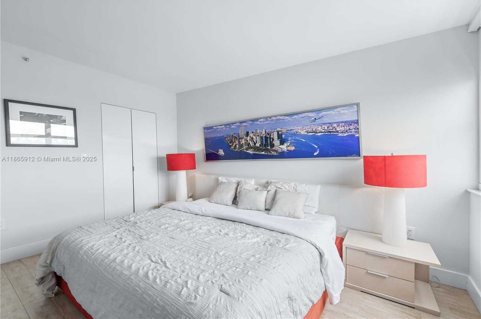 Small Image of 650 WEST AVE #2005, Miami Beach Number 14