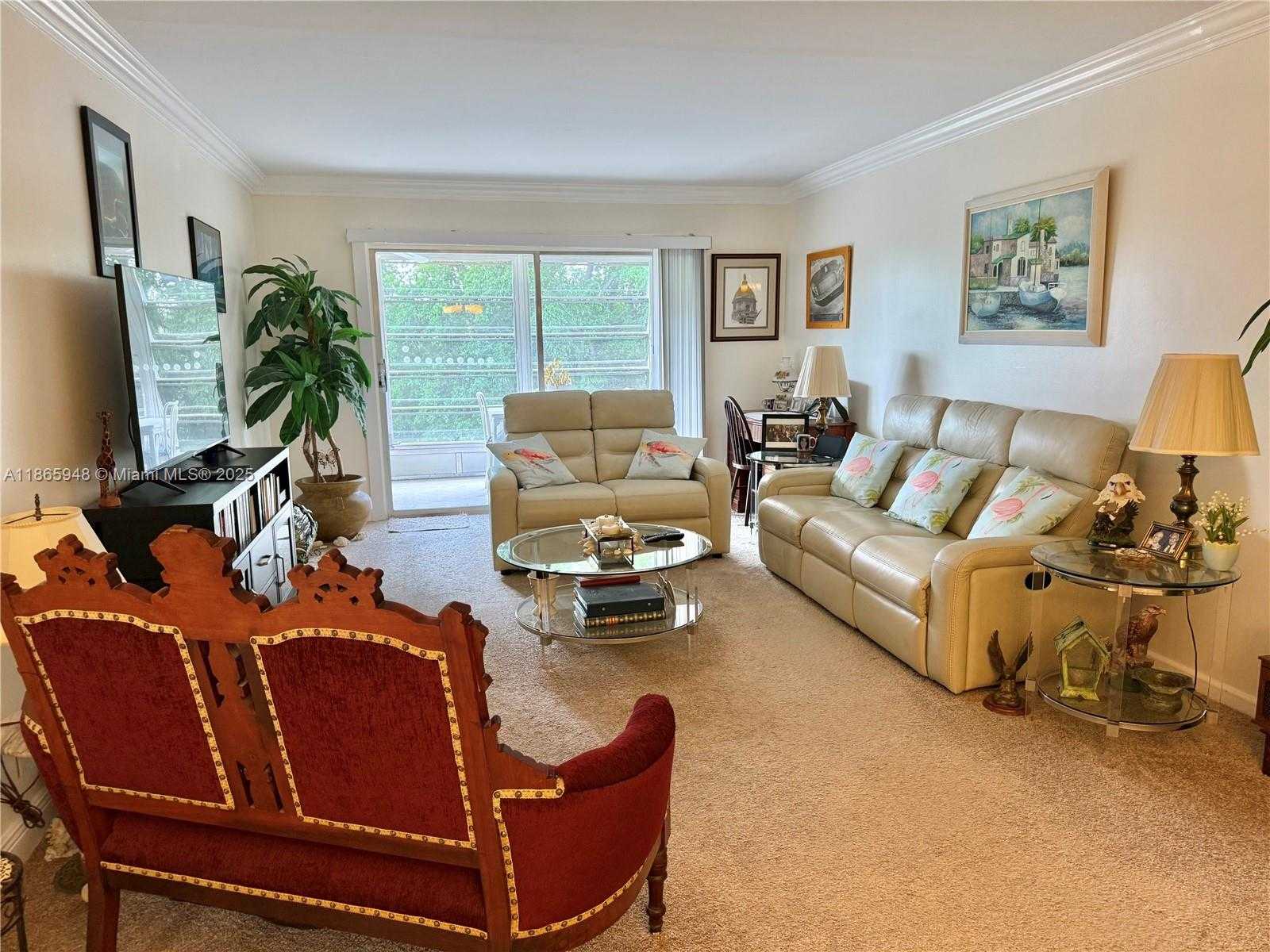 Small Image of 2405 ANTIGUA CIR #M4, Coconut Creek Number 13