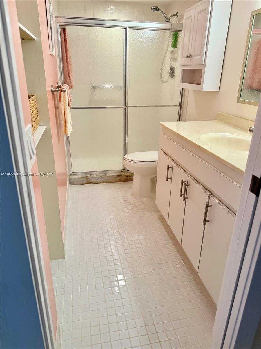 Small Image of 2405 ANTIGUA CIR #M4, Coconut Creek Number 25