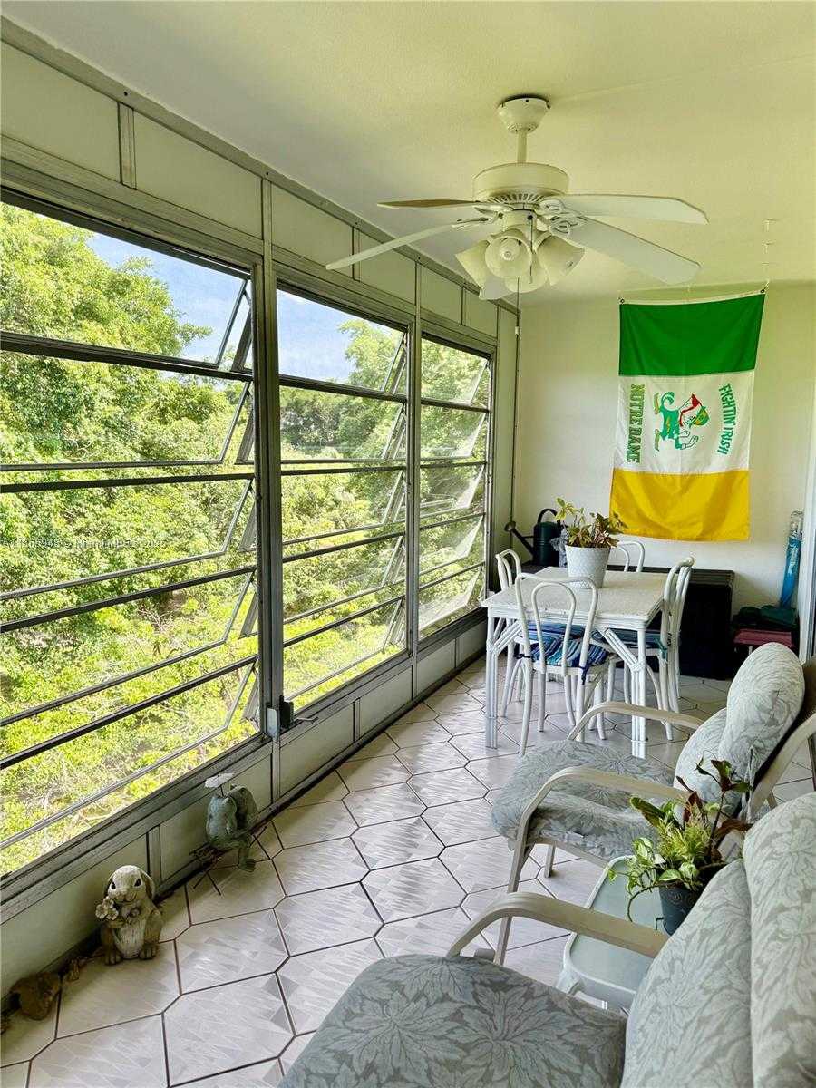 Small Image of 2405 ANTIGUA CIR #M4, Coconut Creek Number 29