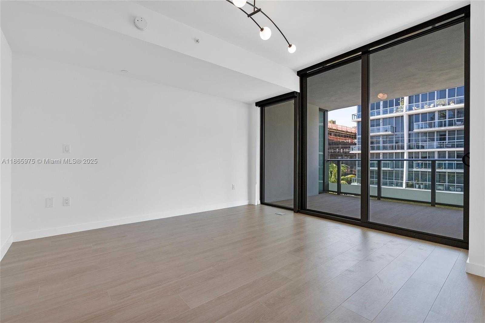Small Image of 9901 WEST BAY HARBOR DR #402, Bay Harbor Islands Number 16