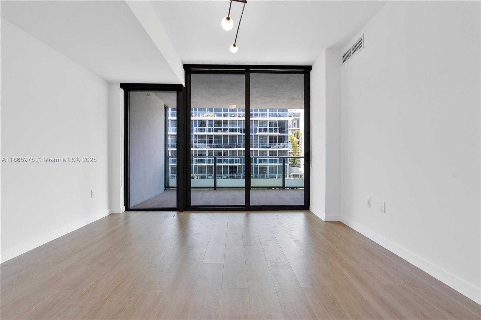 Small Image of 9901 WEST BAY HARBOR DR #402, Bay Harbor Islands Number 17