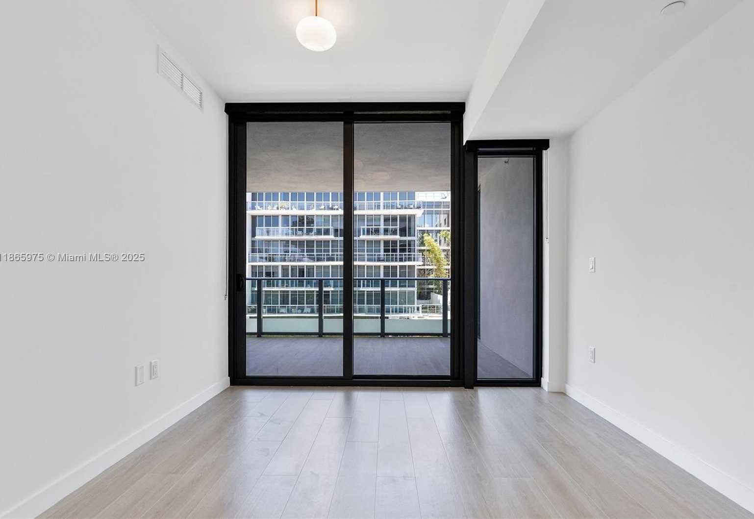 Small Image of 9901 WEST BAY HARBOR DR #402, Bay Harbor Islands Number 28