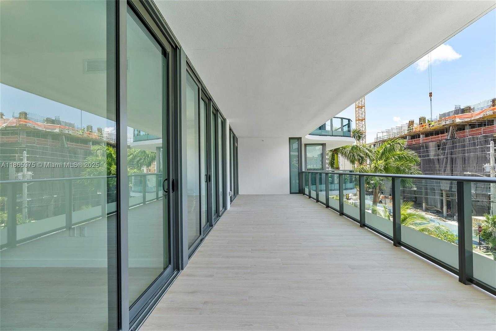 Small Image of 9901 WEST BAY HARBOR DR #402, Bay Harbor Islands Number 38