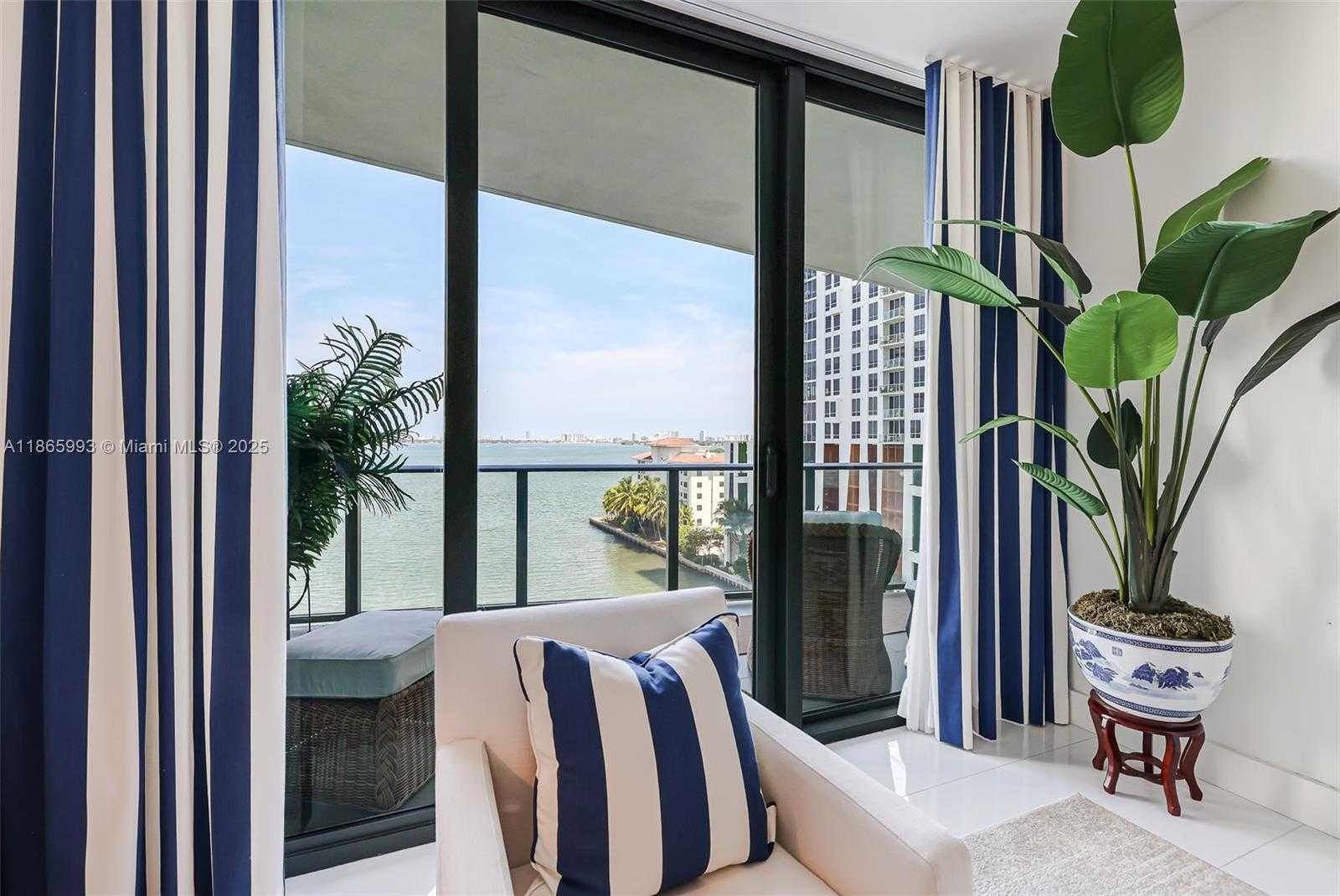 Small Image of 460 NORTH EAST 28TH ST #704, Miami Number 4