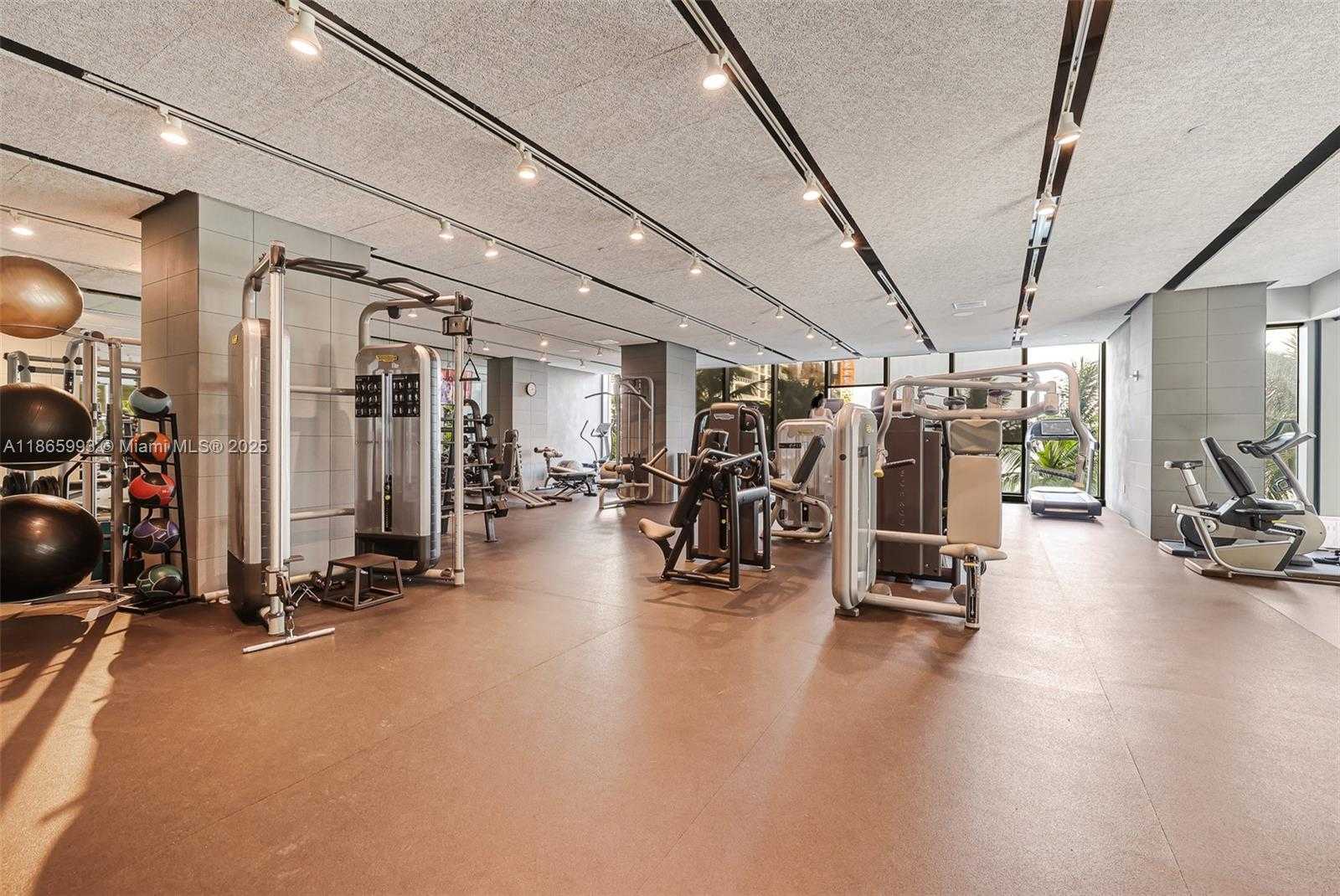 Small Image of 460 NORTH EAST 28TH ST #704, Miami Number 40