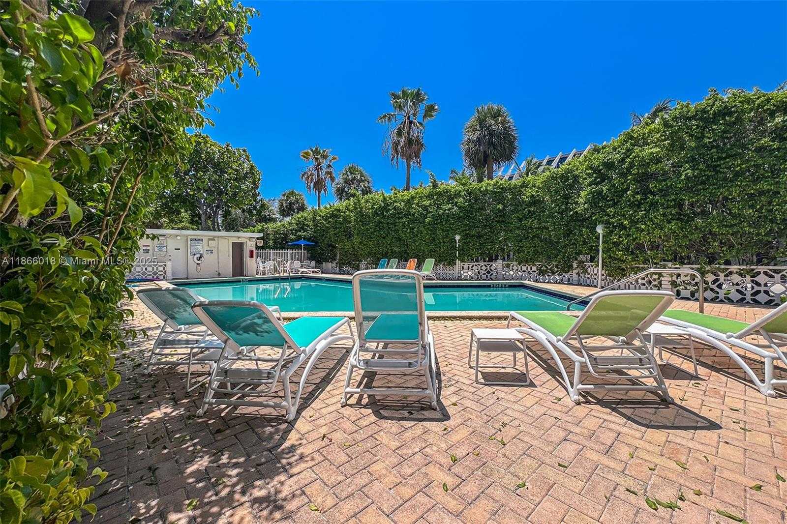Small Image of 1881 WASHINGTON AVE #4B, Miami Beach Number 25