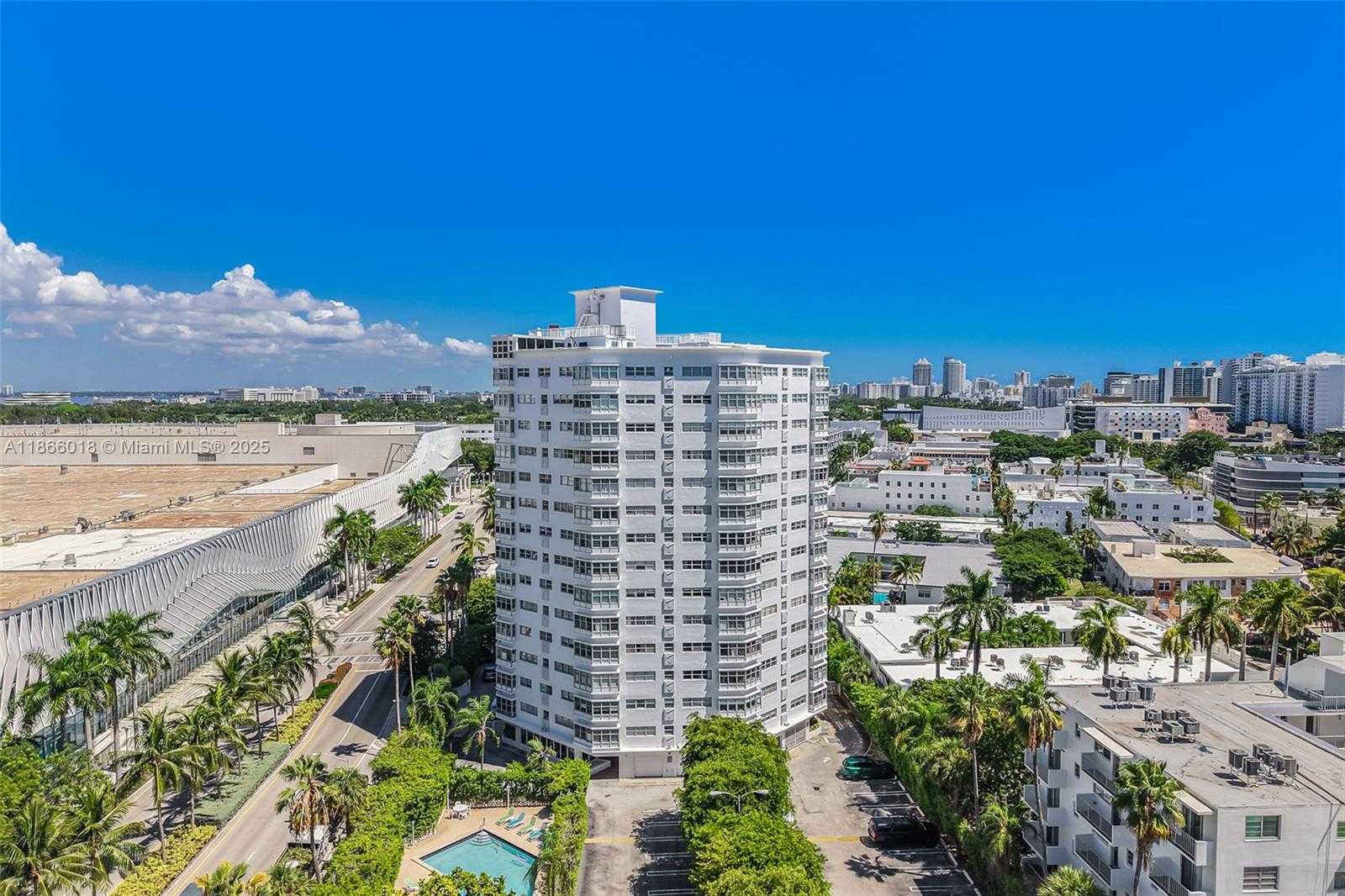 Small Image of 1881 WASHINGTON AVE #4B, Miami Beach Number 31