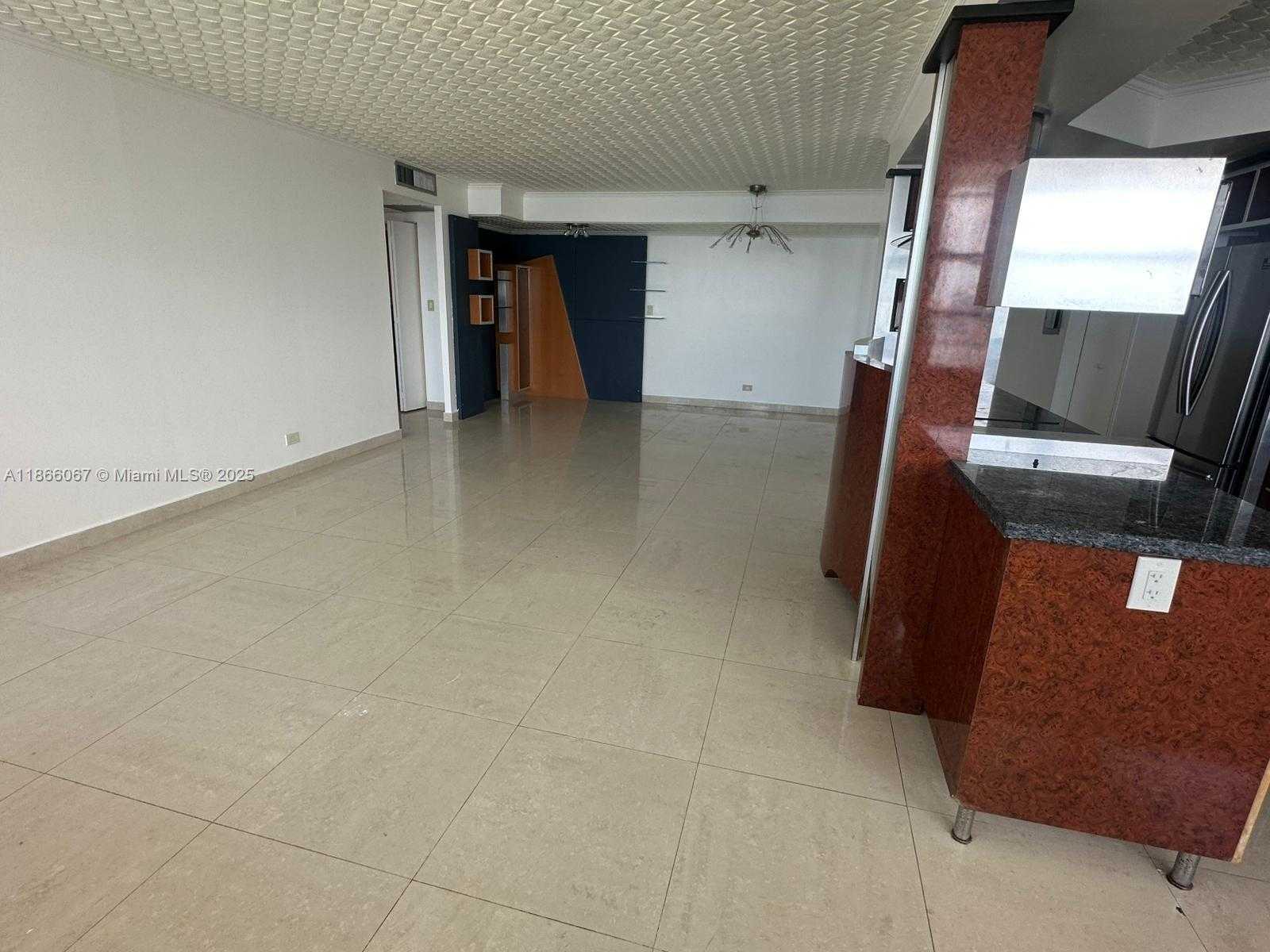 Small Image of 251 174TH ST #1619, Sunny Isles Beach Number 8