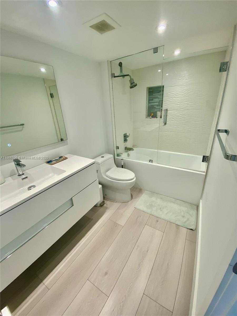 Small Image of 780 NORTH EAST 69TH ST #1407, Miami Number 14