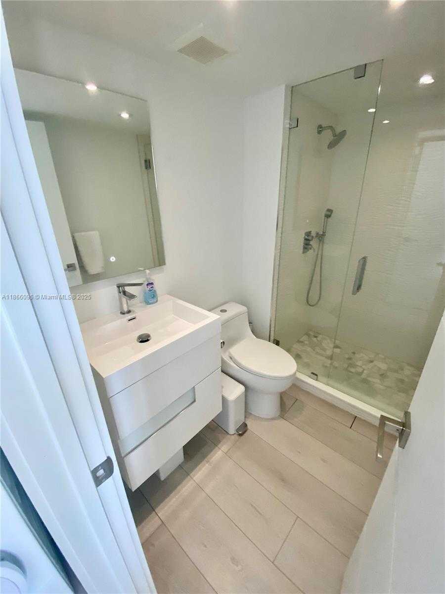 Small Image of 780 NORTH EAST 69TH ST #1407, Miami Number 19
