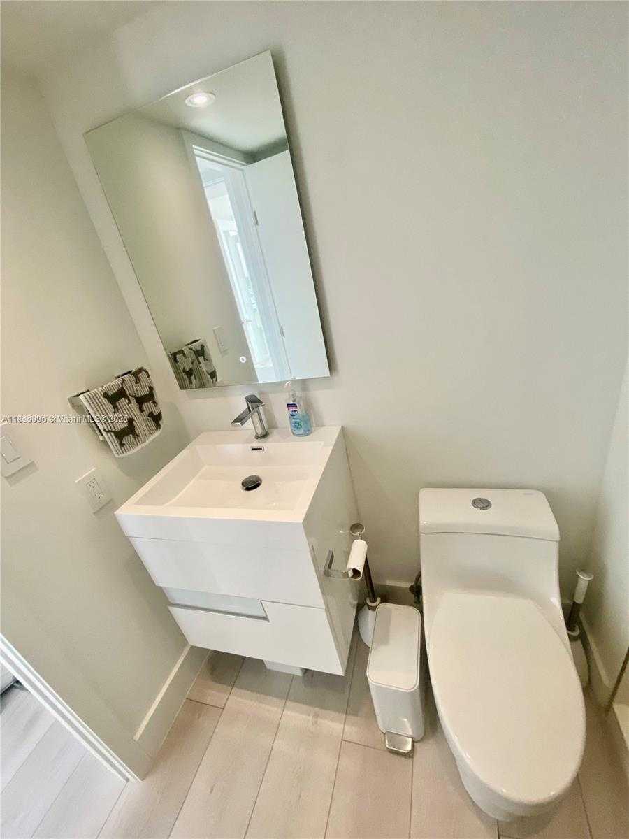 Small Image of 780 NORTH EAST 69TH ST #1407, Miami Number 28