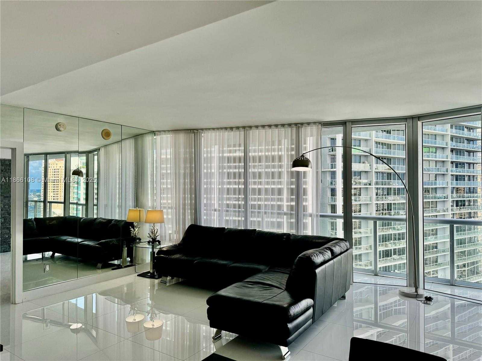 Small Image of 495 BRICKELL AVE #3504, Miami Number 3