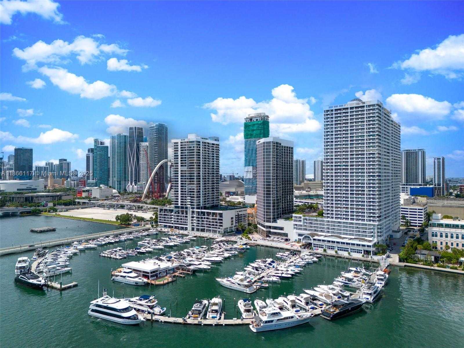 Small Image of 1717 NORTH BAYSHORE DR #A-3752, Miami Number 48
