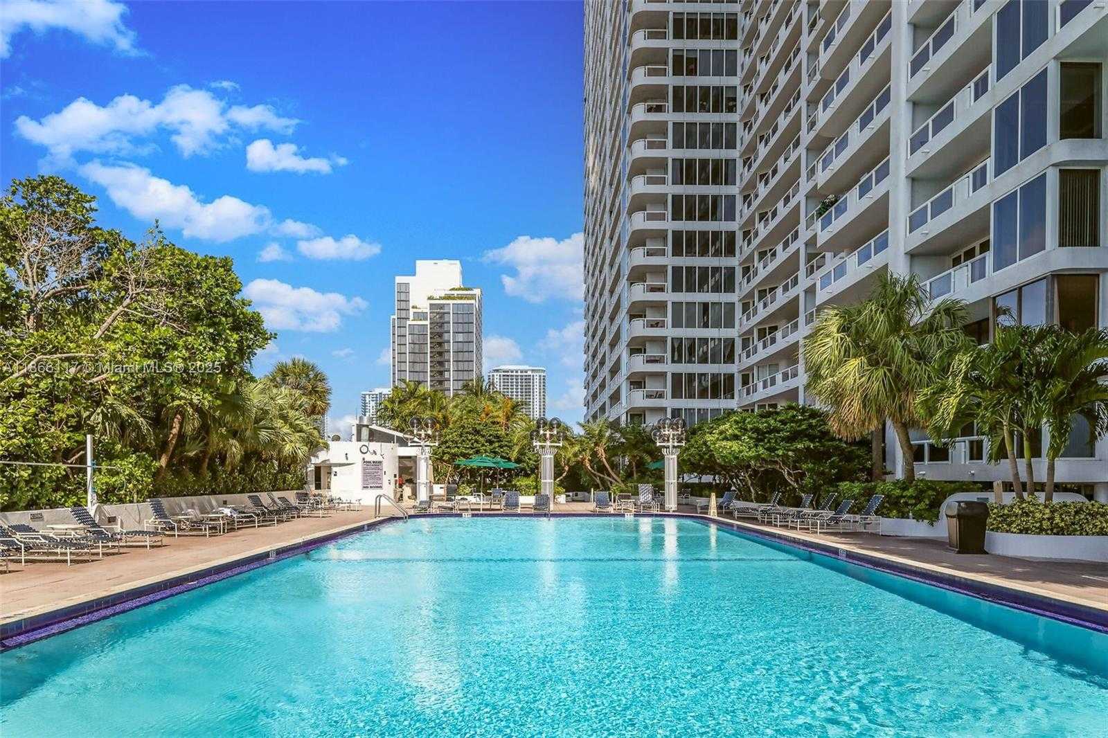 Small Image of 1717 NORTH BAYSHORE DR #A-3752, Miami Number 7