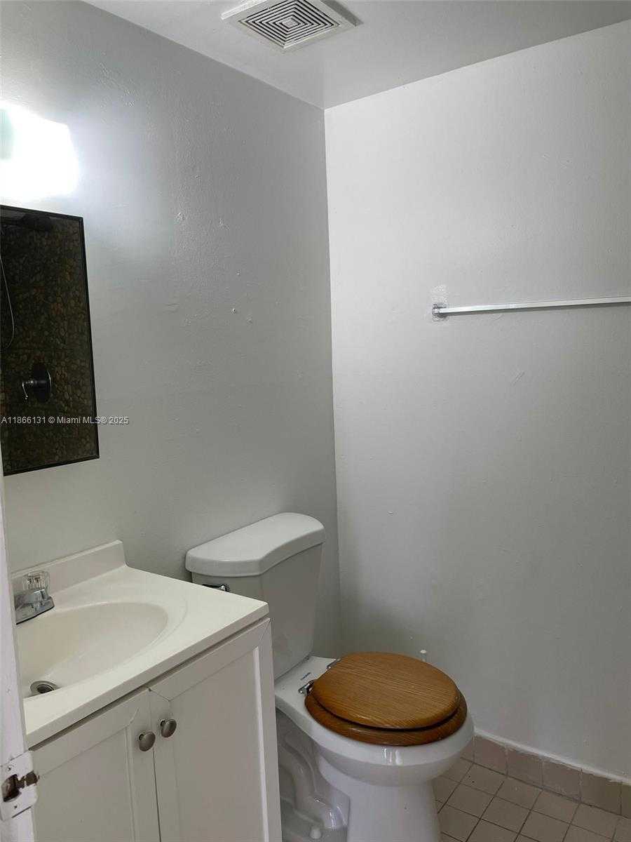 Small Image of 4721 NORTH WEST 7TH ST #305-12, Miami Number 10