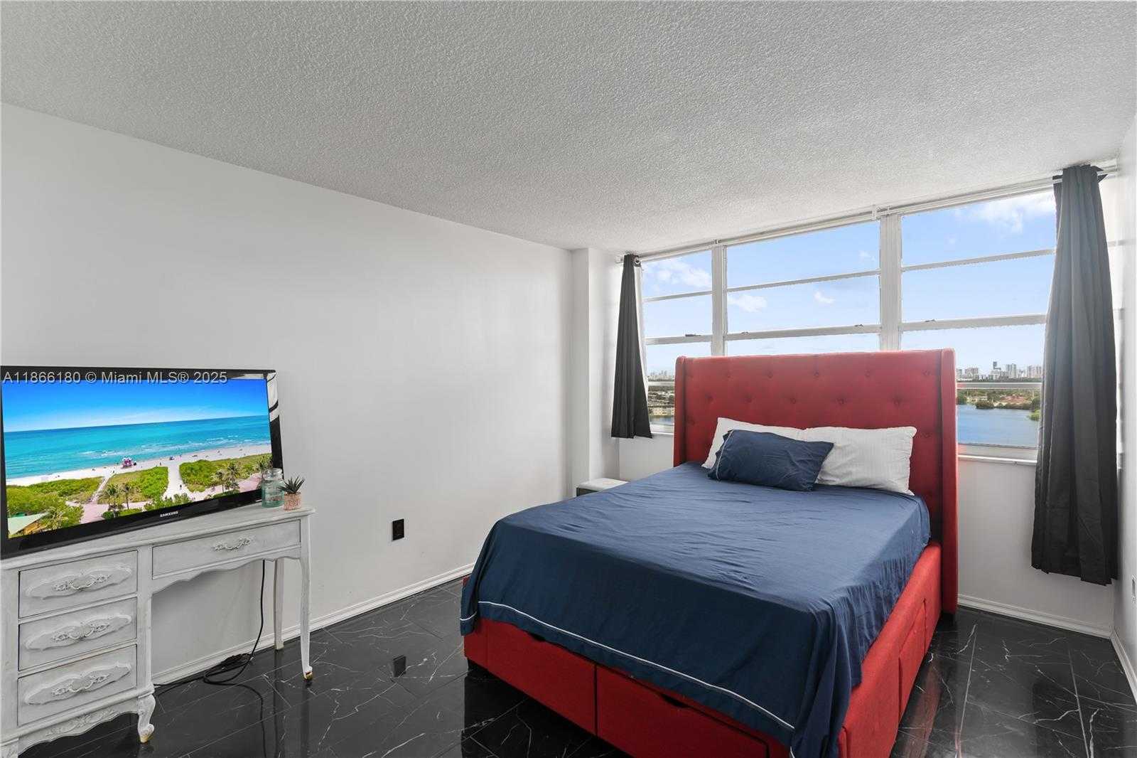 Small Image of 1351 NORTH EAST MIAMI GARDENS DR #1506E, Miami Number 13