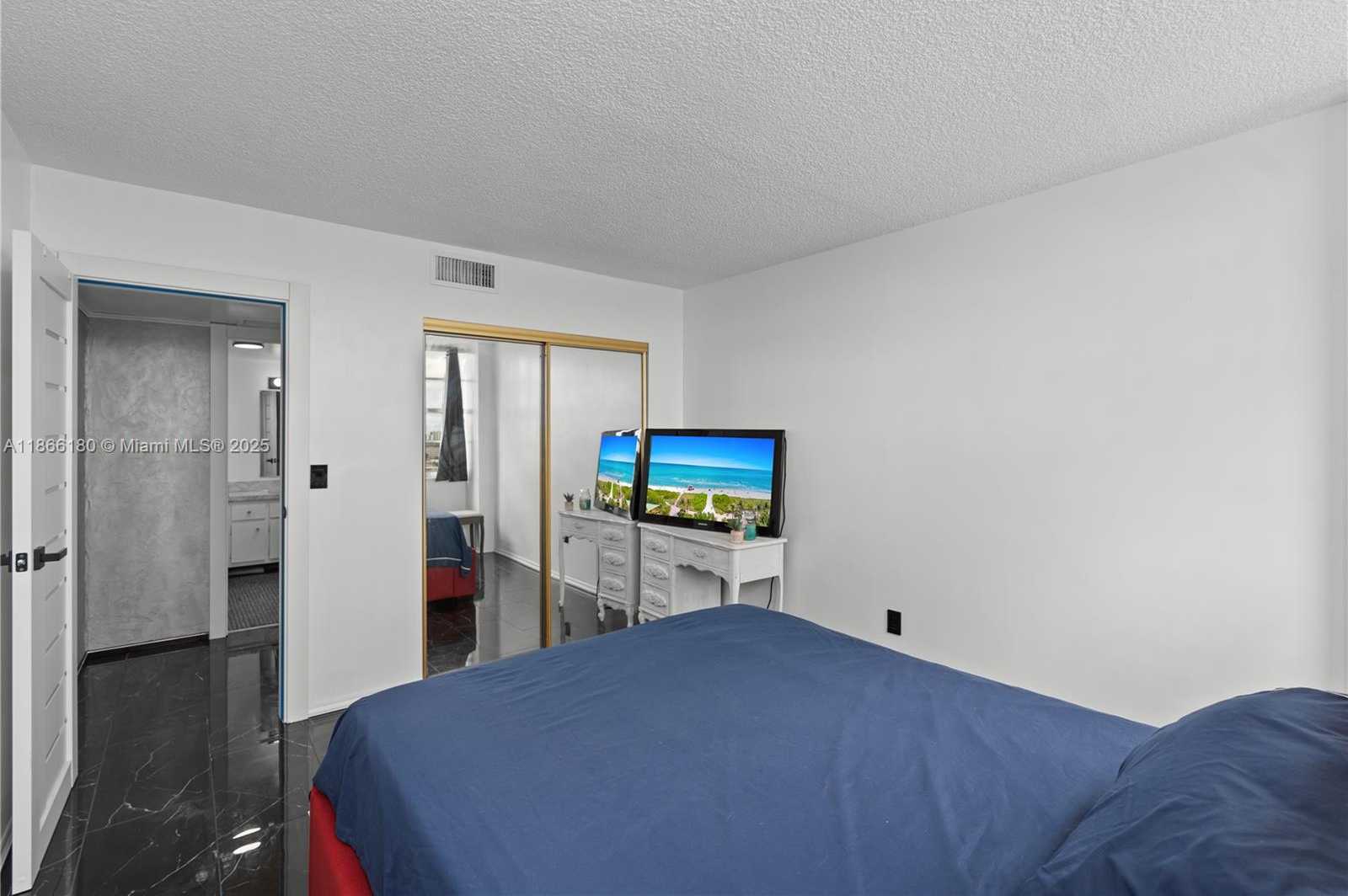 Small Image of 1351 NORTH EAST MIAMI GARDENS DR #1506E, Miami Number 14