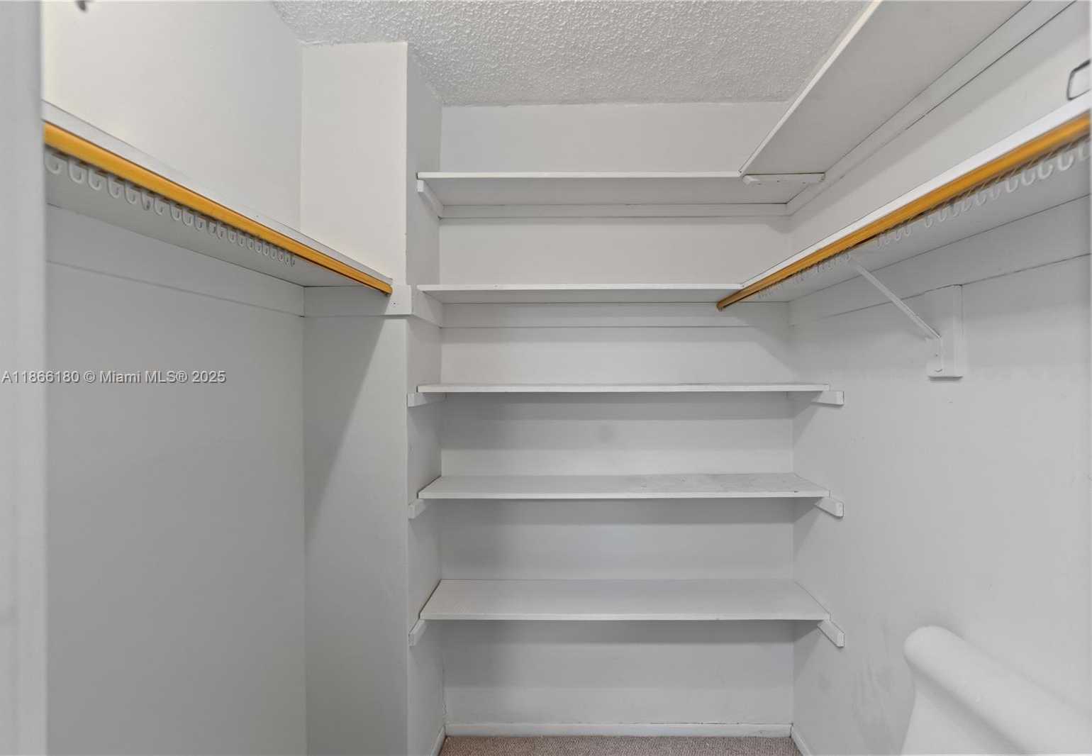 Small Image of 1351 NORTH EAST MIAMI GARDENS DR #1506E, Miami Number 18