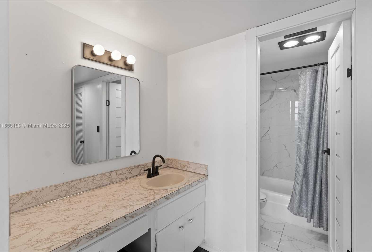 Small Image of 1351 NORTH EAST MIAMI GARDENS DR #1506E, Miami Number 19