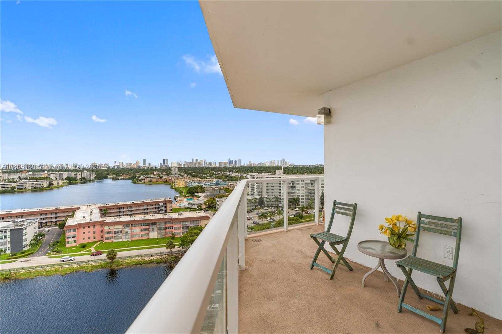 Small Image of 1351 NORTH EAST MIAMI GARDENS DR #1506E, Miami Number 23