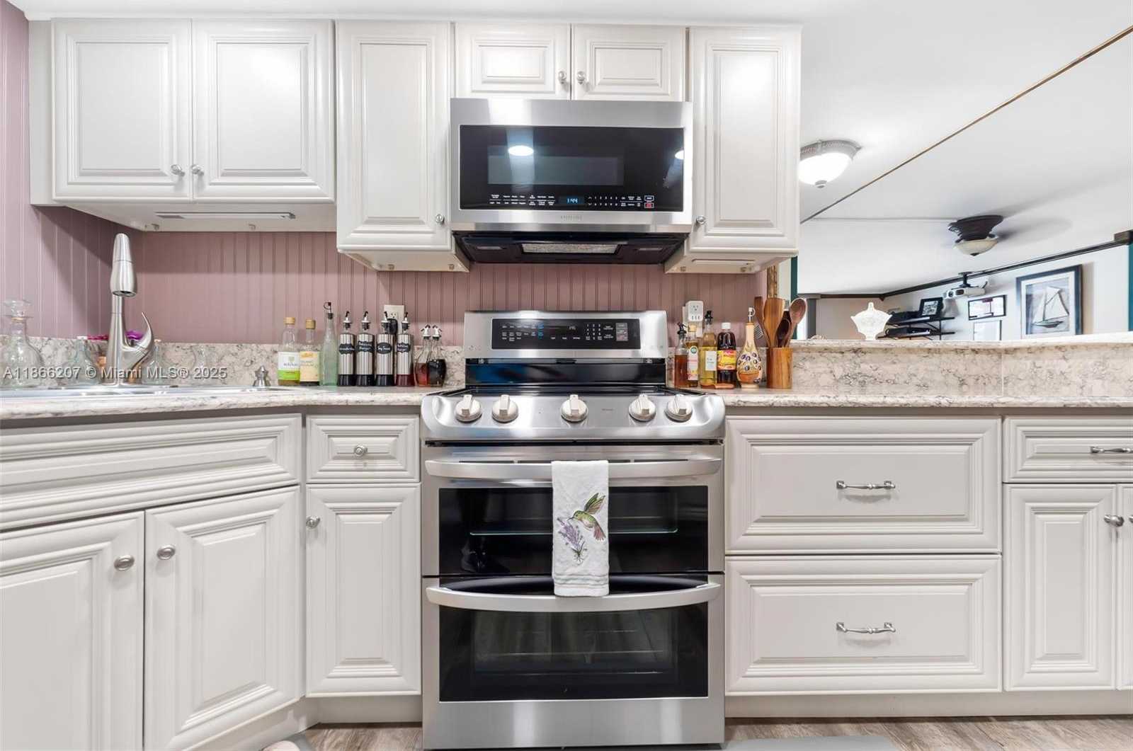 Small Image of 1500 SOUTH OCEAN DR #2G, Hollywood Number 10