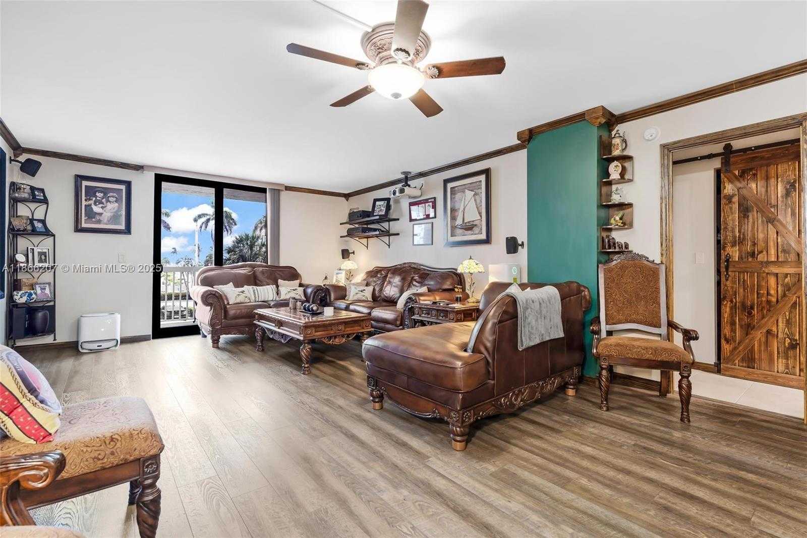Small Image of 1500 SOUTH OCEAN DR #2G, Hollywood Number 2