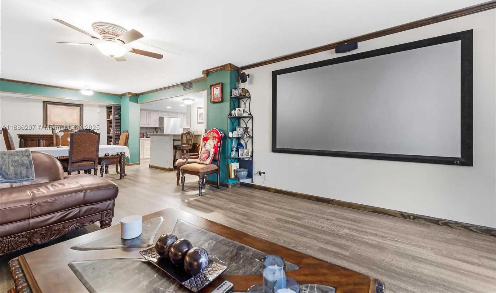 Small Image of 1500 SOUTH OCEAN DR #2G, Hollywood Number 3