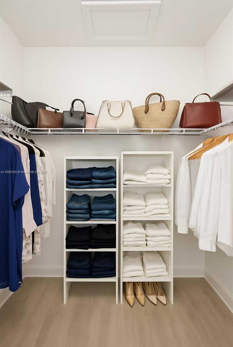 Small Image of 3386 WEST 106TH TER, Hialeah Number 12