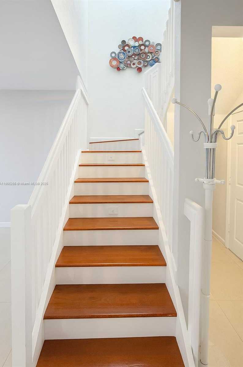 Small Image of 3386 WEST 106TH TER, Hialeah Number 13