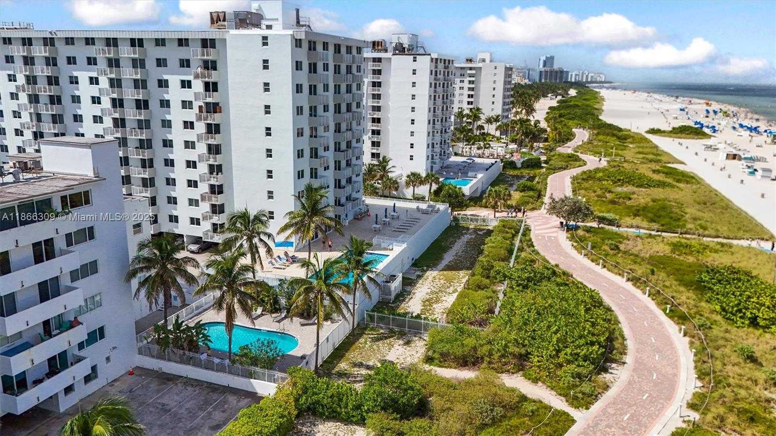 Small Image of 335 OCEAN DR #223, Miami Beach Number 14