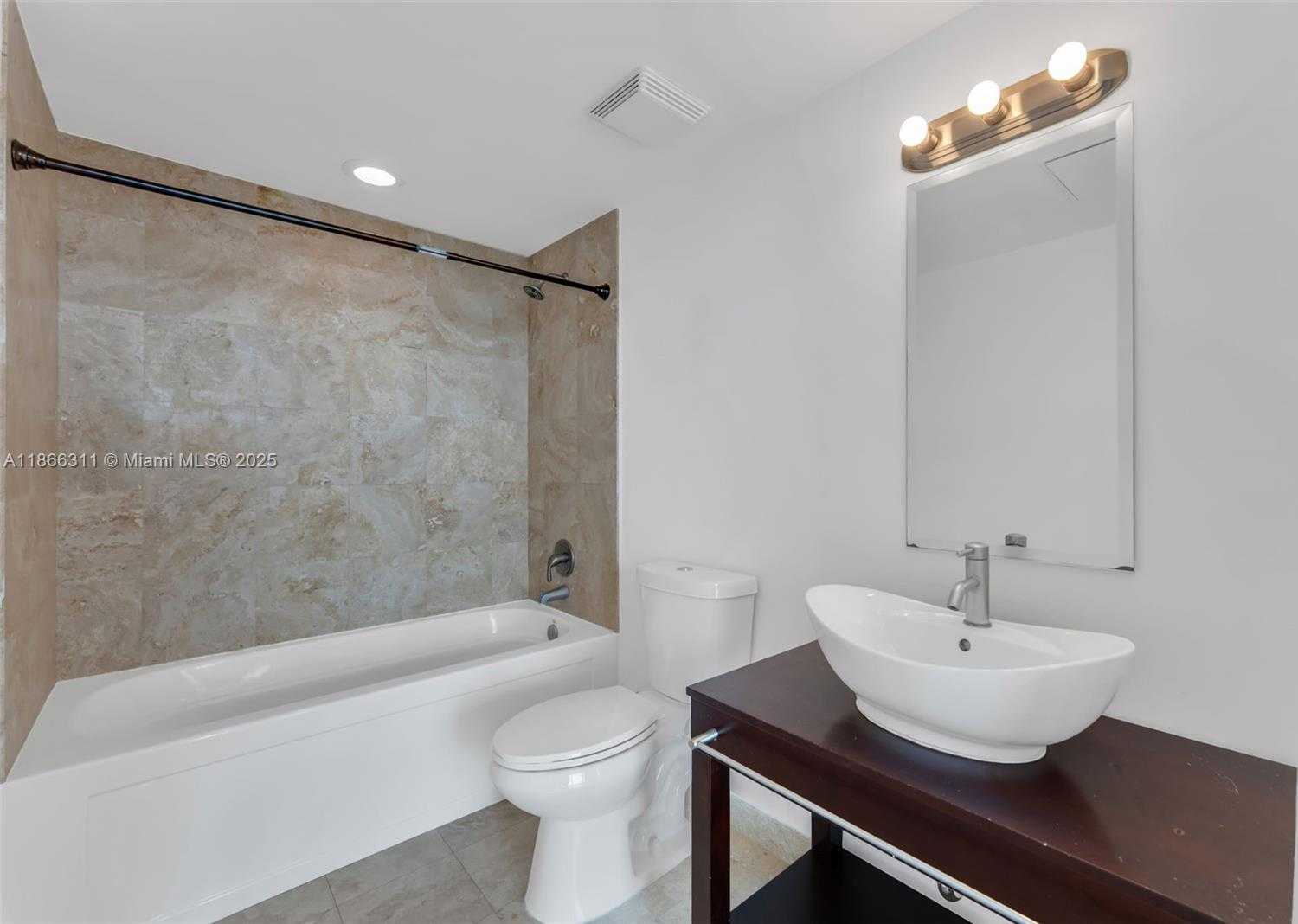 Small Image of 350 SOUTH MIAMI AVE #3013, Miami Number 10