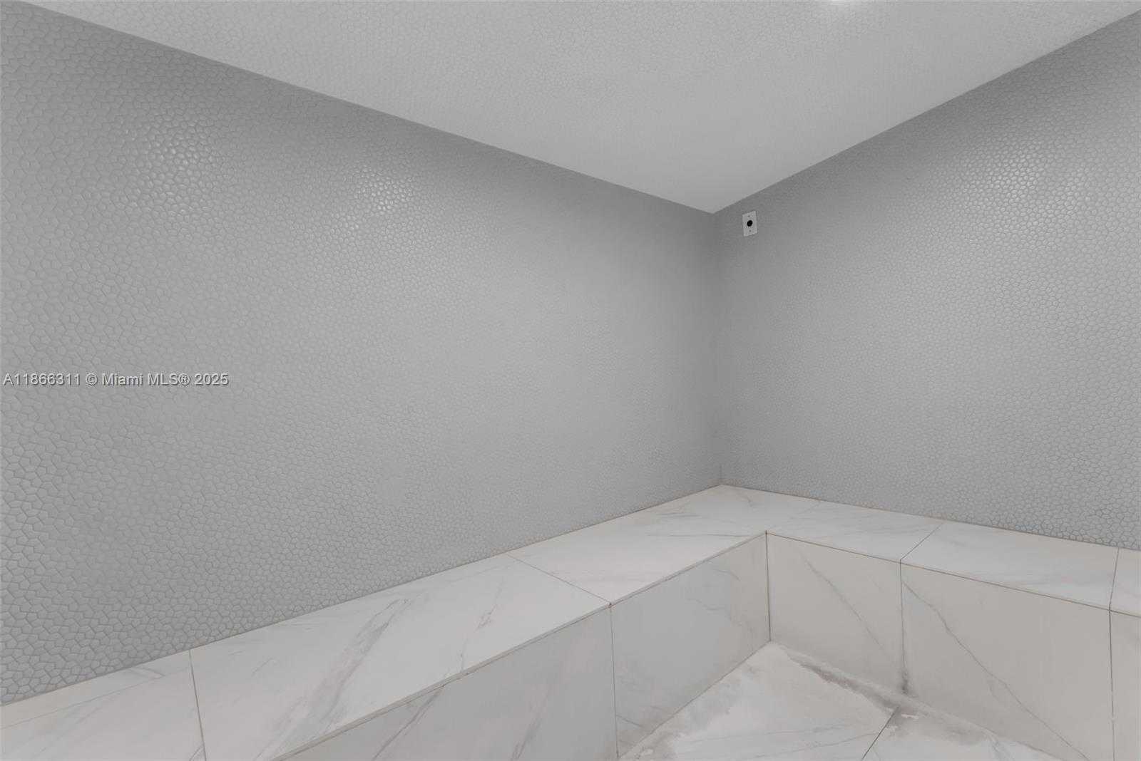 Small Image of 350 SOUTH MIAMI AVE #3013, Miami Number 25