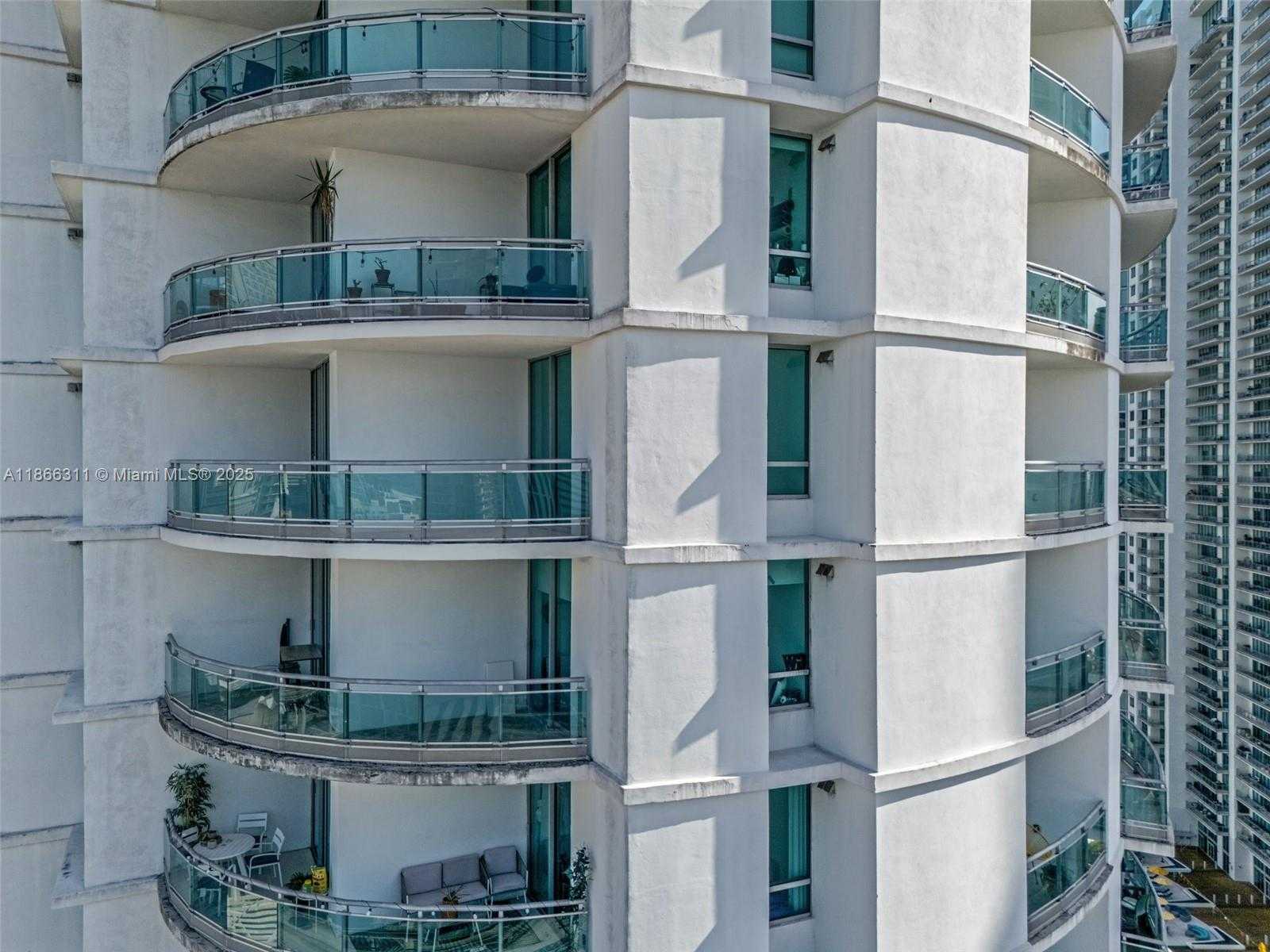 Small Image of 350 SOUTH MIAMI AVE #3013, Miami Number 34