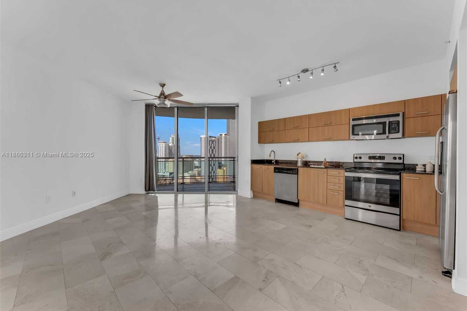 Small Image of 350 SOUTH MIAMI AVE #3013, Miami Number 5