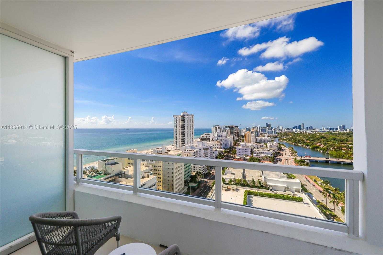 Small Image of 4401 COLLINS AVE #2010, Miami Beach Number 27